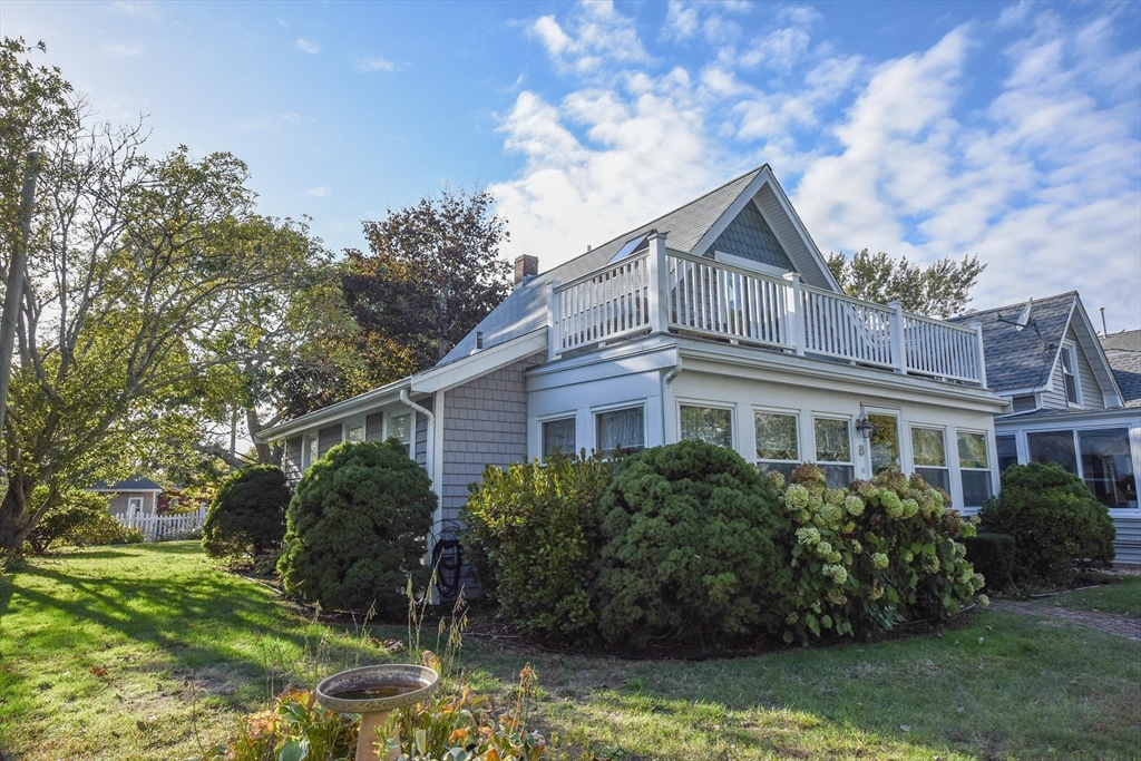 8 East Boulevard Wareham, MA 02558 - Photo 39 of 39 a house that has a tree in front of it