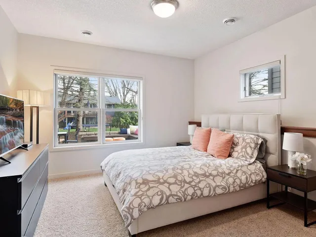 $6,995 | 6484 Ivy Way, Edina, MN 55436