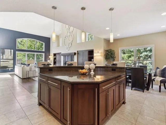 $6,995 | 6484 Ivy Way, Edina, MN 55436