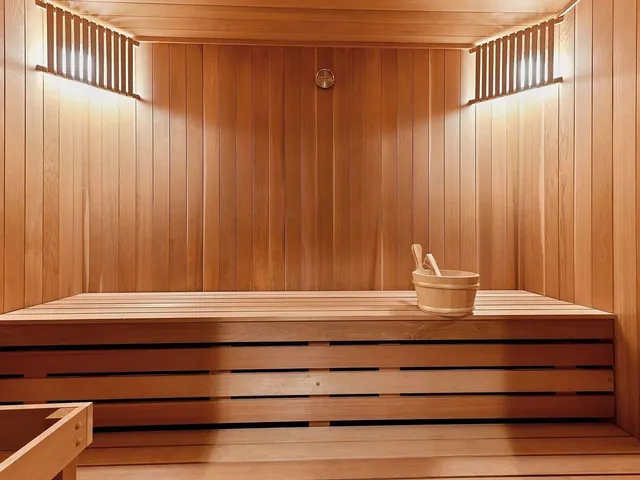 $6,995 | 6484 Ivy Way, Edina, MN 55436