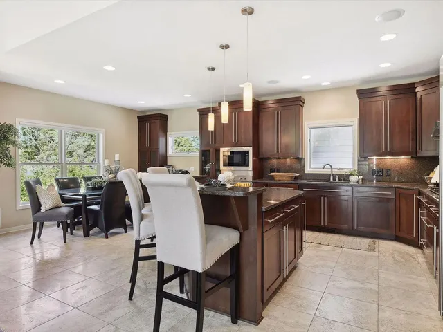 $6,995 | 6484 Ivy Way, Edina, MN 55436