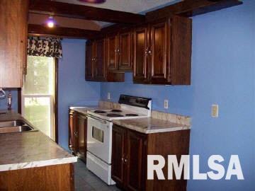 10440 East Rileyville Road Dix, IL 62830 - Photo 9 of 17
