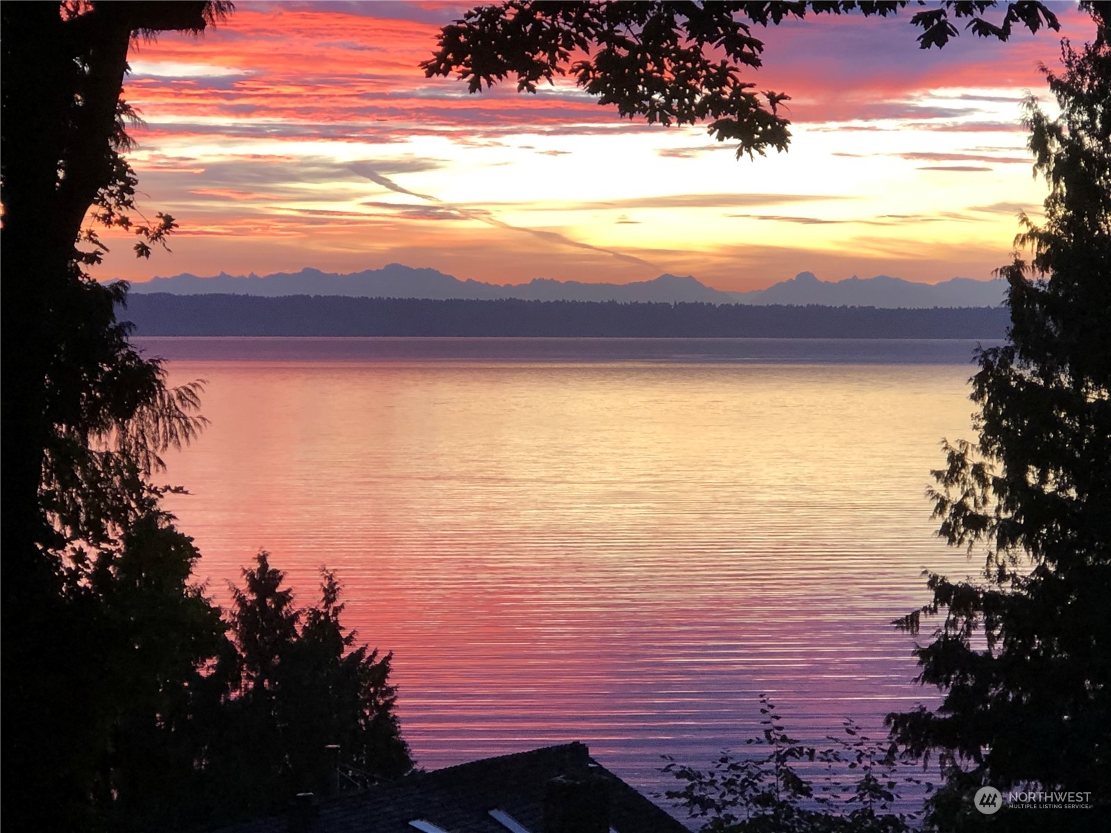 16440 Agate Point Road Northeast Bainbridge Island, WA 98110 - Photo 36 of 36 Gallery Image 36