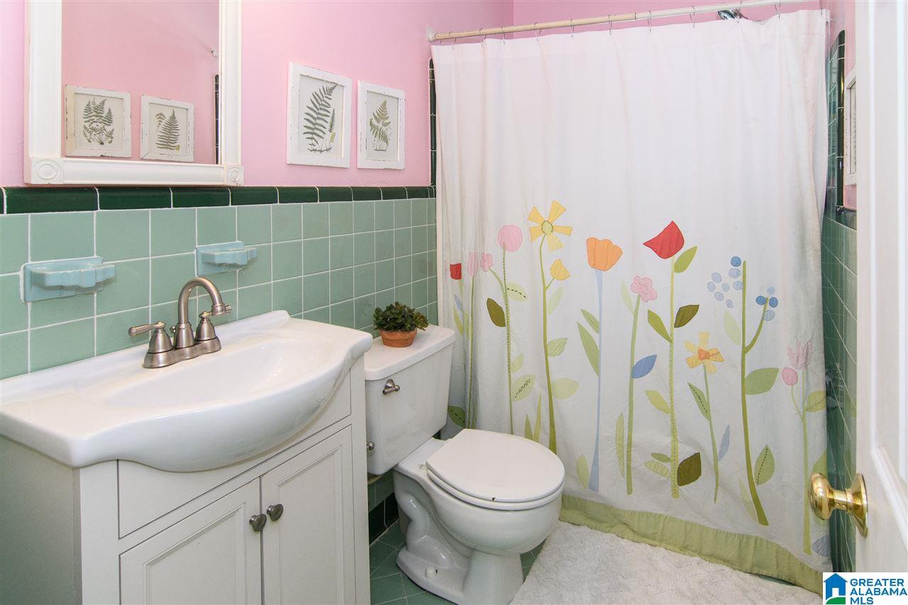 1911 Saulter Road Birmingham, AL 35209 - Photo 25 of 44