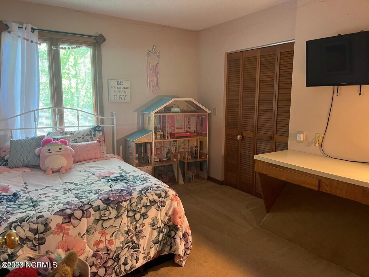 402 Ravenswood Road Hampstead, NC 28443 - Photo 72 of 130 Bed 1