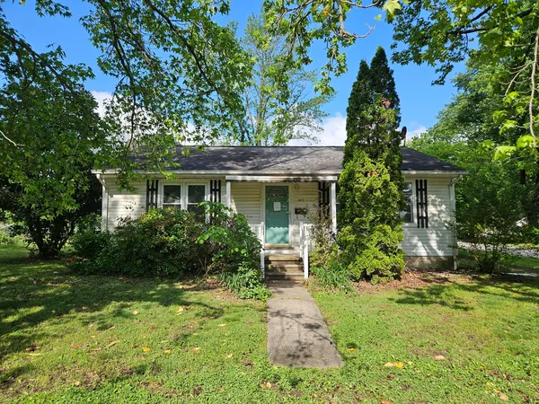 $39,900 | 621 North 7th Street, Herrin, IL 62948