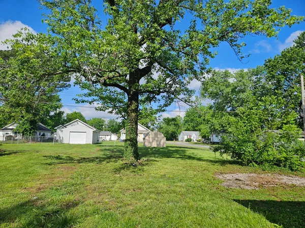 $39,900 | 621 North 7th Street, Herrin, IL 62948