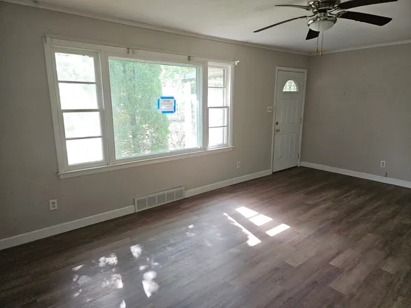 $39,900 | 621 North 7th Street, Herrin, IL 62948