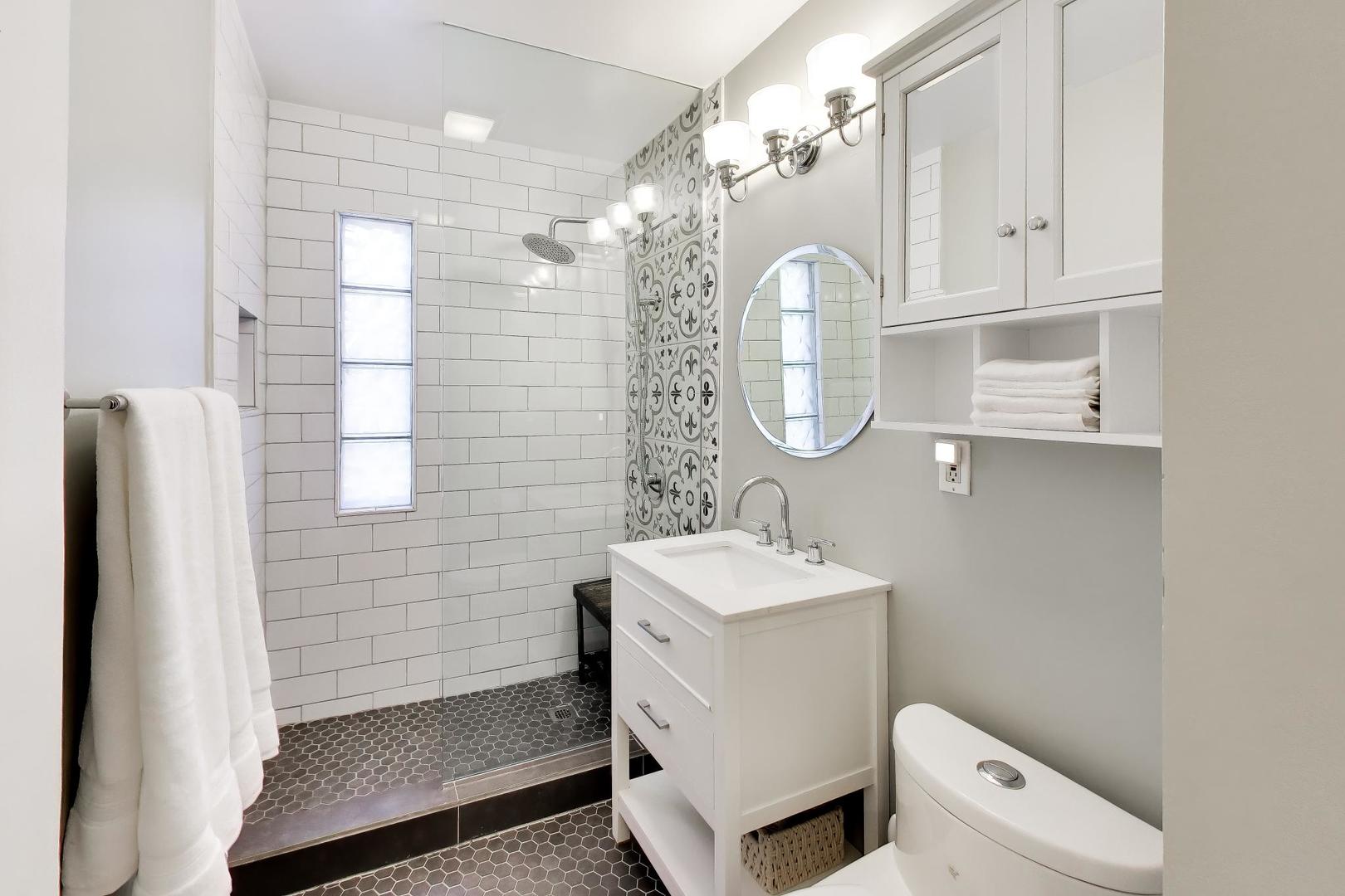 800 Hunter Road Glenview, IL 60025 - Photo 15 of 22
