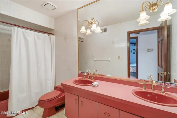 $1,149,900 | 1612 Otter Drive, Toms River, NJ 08755