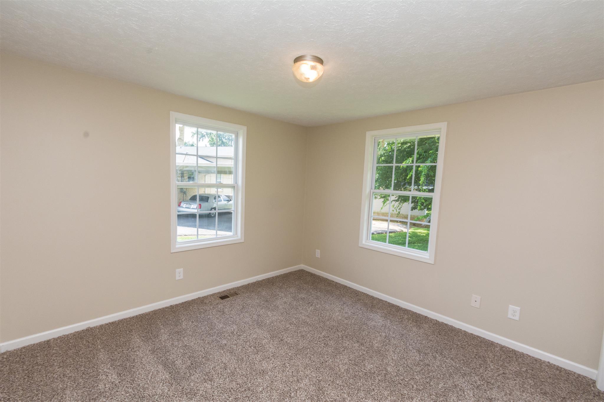 318 Burch Road Clarksville, TN 37042 - Photo 13 of 15 an empty room with a window
