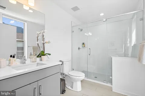 $5,600 | 3203 Sunrise Walk, Philadelphia, PA 19125