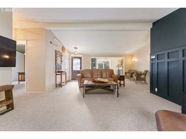 $624,999 | 99228 South Coos River Lane, Coos Bay, OR 97420