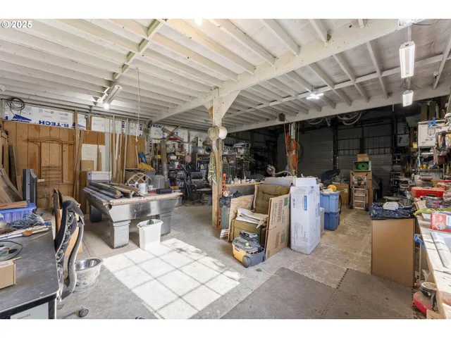 $624,999 | 99228 South Coos River Lane, Coos Bay, OR 97420