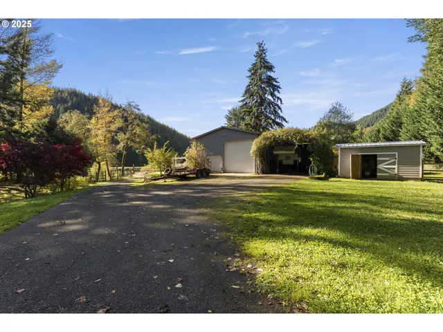 $624,999 | 99228 South Coos River Lane, Coos Bay, OR 97420