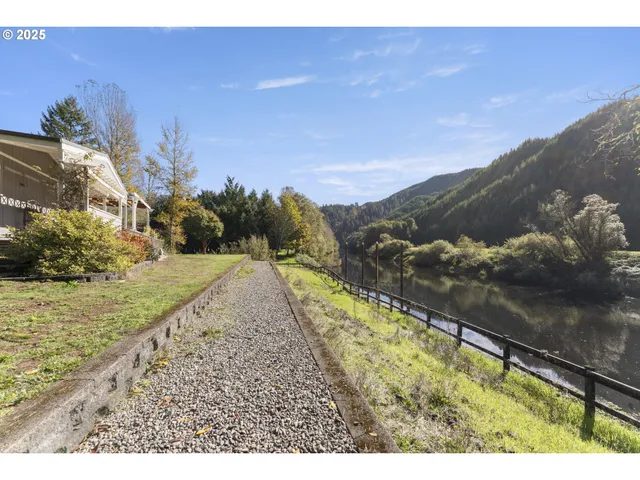 $624,999 | 99228 South Coos River Lane, Coos Bay, OR 97420