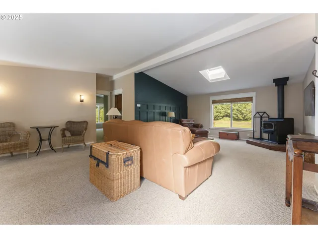 $624,999 | 99228 South Coos River Lane, Coos Bay, OR 97420