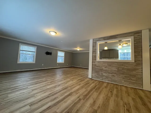 $4,000 | 240 Leda Avenue, Manchester, NH 03104