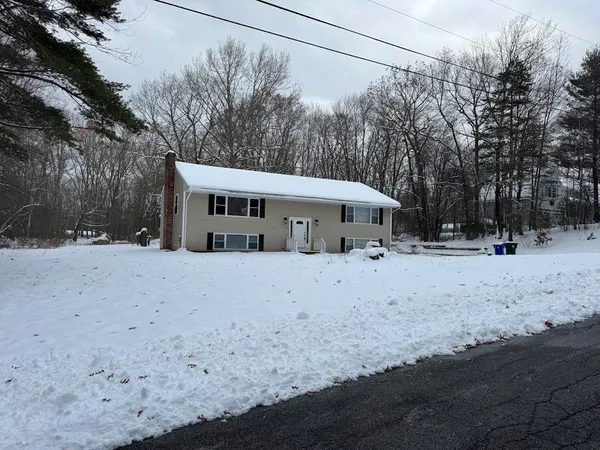 $4,000 | 240 Leda Avenue, Manchester, NH 03104