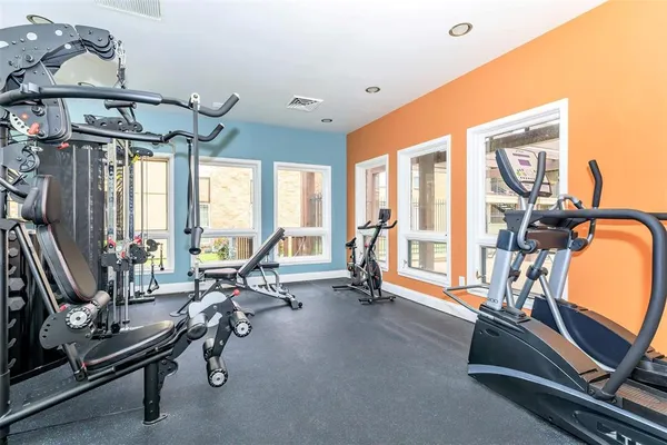 $946 | 10301 Sandpiper Drive, Unit 13154, Houston, TX 77096