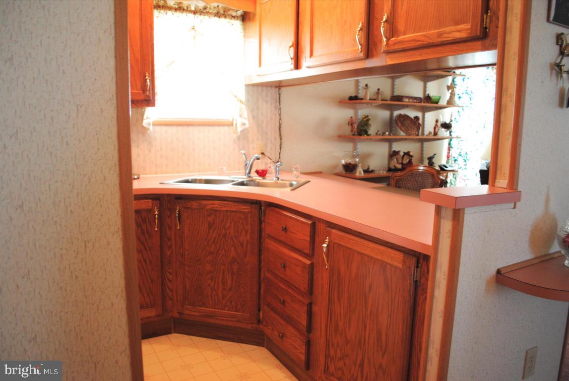 16 Janis Road Gordonville, PA 17529 - Photo 7 of 24 Gallery Image 7