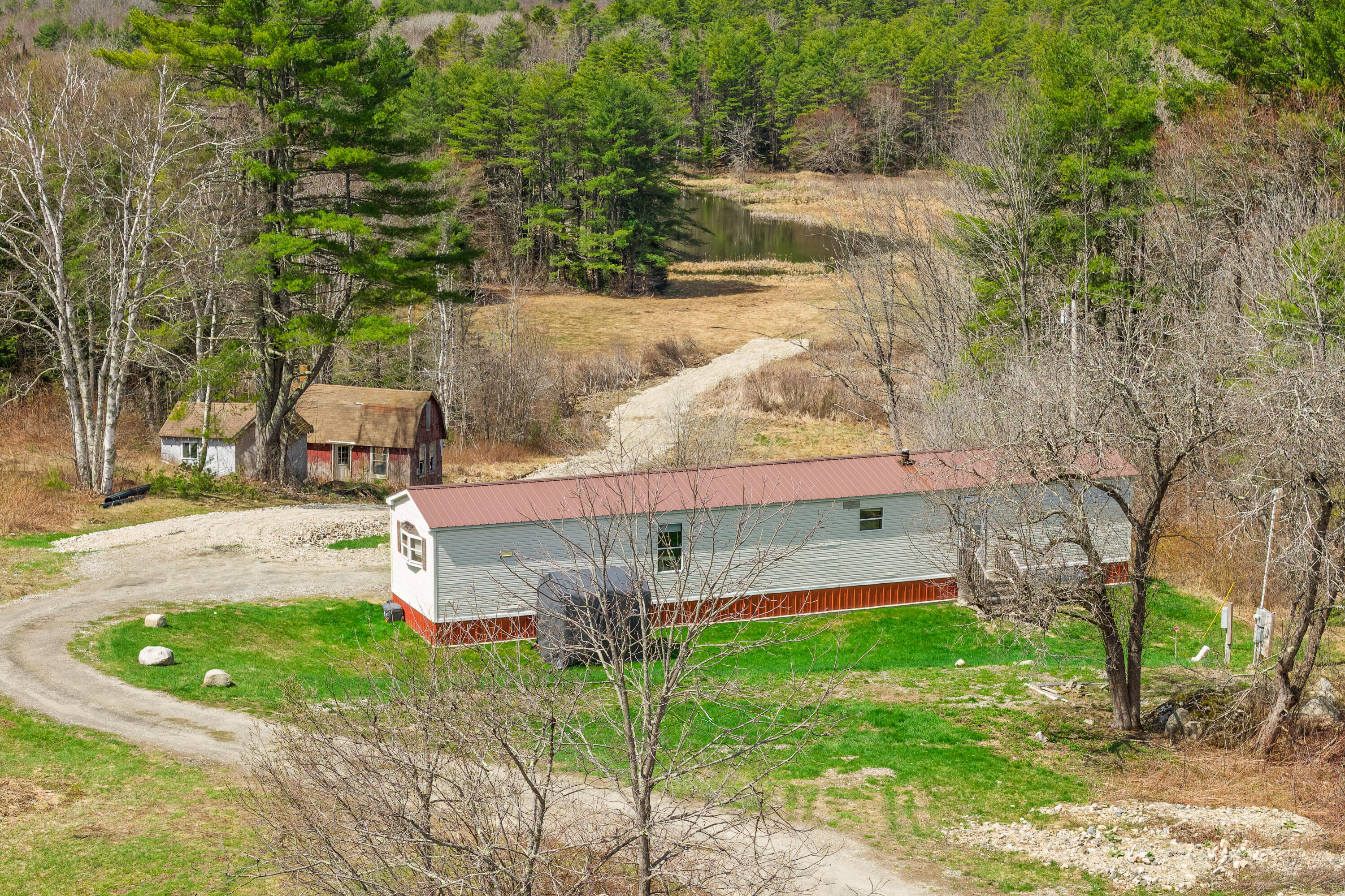 704 Gardiner Road Wiscasset, ME 04578 - Photo 17 of 25 704 Gardner Road Wiscasset-9
