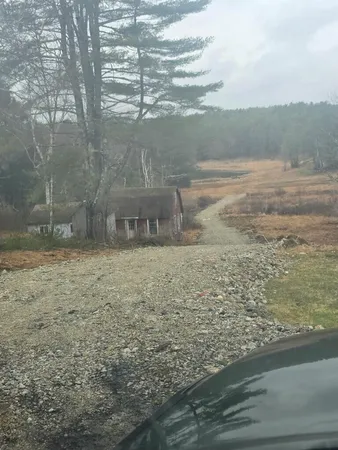 $649,900 | 704 Gardiner Road, Wiscasset, ME 04578