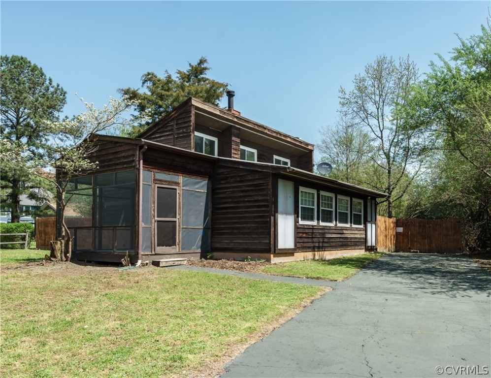 15921 Tri Gate Road Chester, VA 23831 - Photo 2 of 24