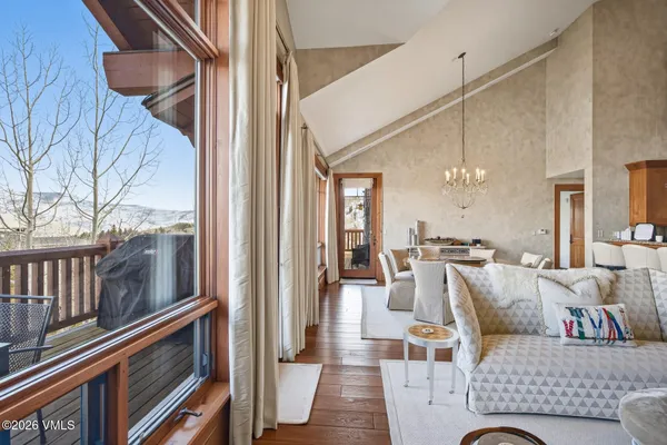 $5,795,000 | 335 Hummingbird Drive, Unit B304, Avon, CO 81620