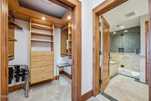 $5,795,000 | 335 Hummingbird Drive, Unit B304, Avon, CO 81620