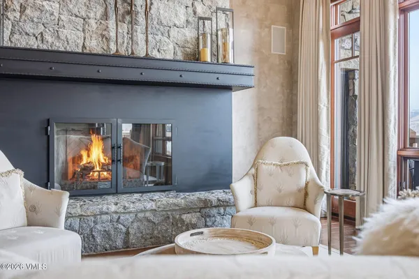 $5,795,000 | 335 Hummingbird Drive, Unit B304, Avon, CO 81620