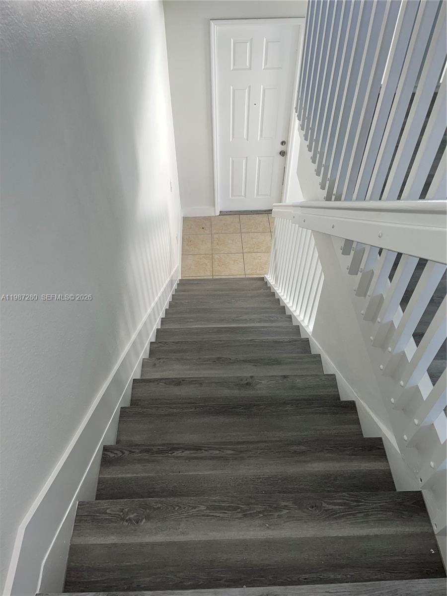 27501 Southwest 138th Avenue Homestead, FL 33032 - Photo 11 of 14