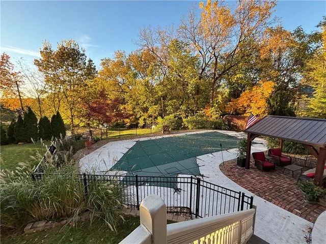 $749,900 | 2204 Ashland Avenue, St. Joseph, MO 64506