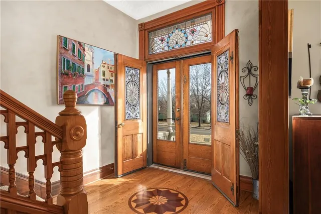 $749,900 | 2204 Ashland Avenue, St. Joseph, MO 64506