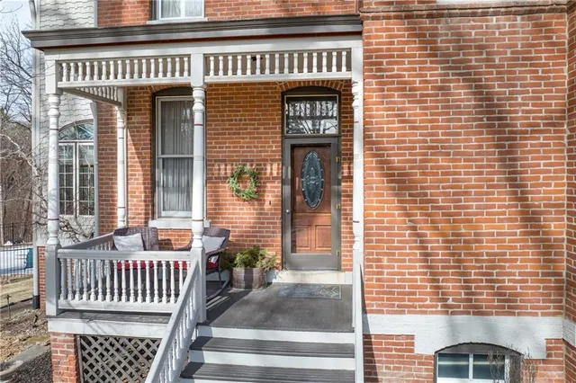 $749,900 | 2204 Ashland Avenue, St. Joseph, MO 64506