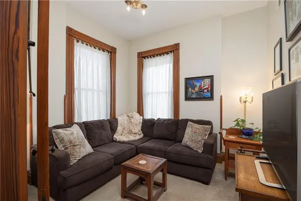 $749,900 | 2204 Ashland Avenue, St. Joseph, MO 64506