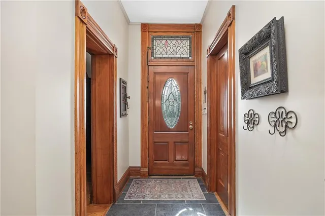 $749,900 | 2204 Ashland Avenue, St. Joseph, MO 64506