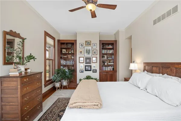 $749,900 | 2204 Ashland Avenue, St. Joseph, MO 64506