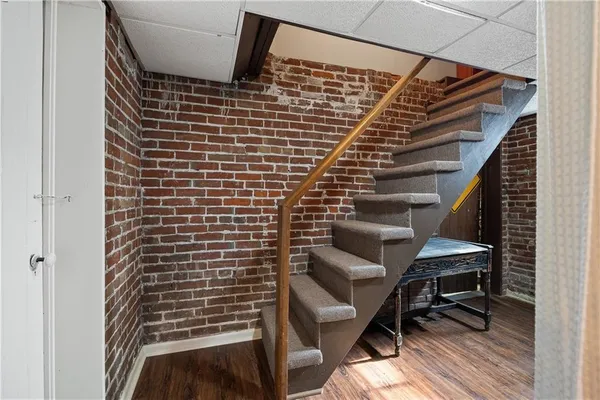 $749,900 | 2204 Ashland Avenue, St. Joseph, MO 64506