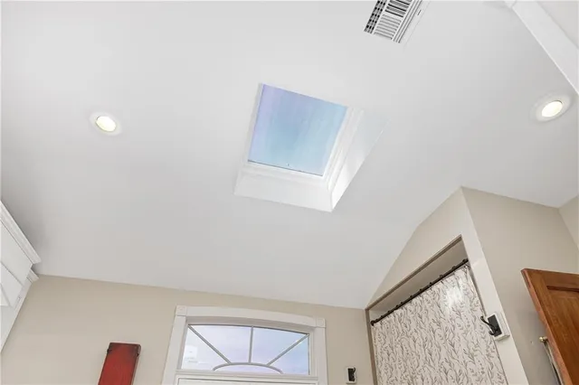 $749,900 | 2204 Ashland Avenue, St. Joseph, MO 64506