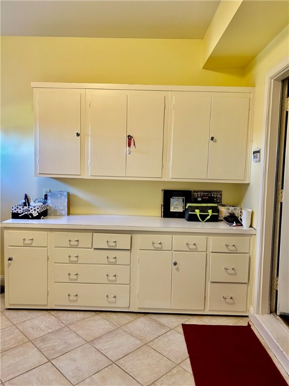 63 White Birch Road Cranston, RI 02920 - Photo 29 of 29 1st floor laundry/mud room