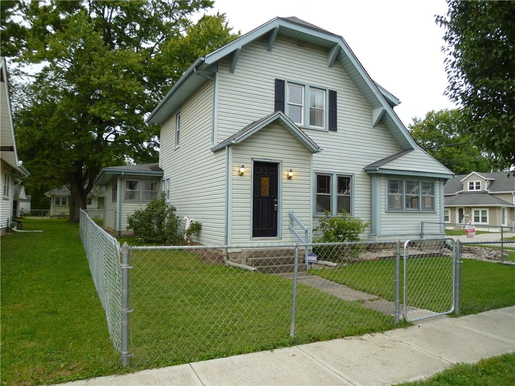 207 Vine Street Chesterfield, IN 46017 - Photo 3 of 27