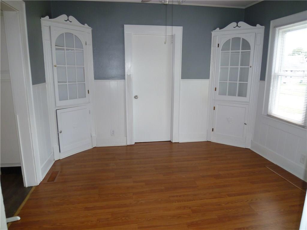 207 Vine Street Chesterfield, IN 46017 - Photo 8 of 27