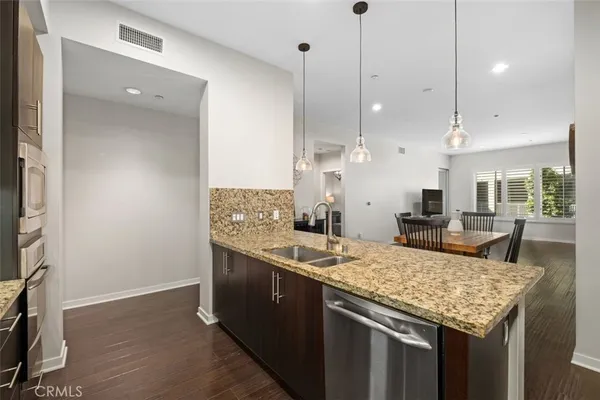 $899,000 | 21 Gramercy, Unit 202, Irvine, CA 92612