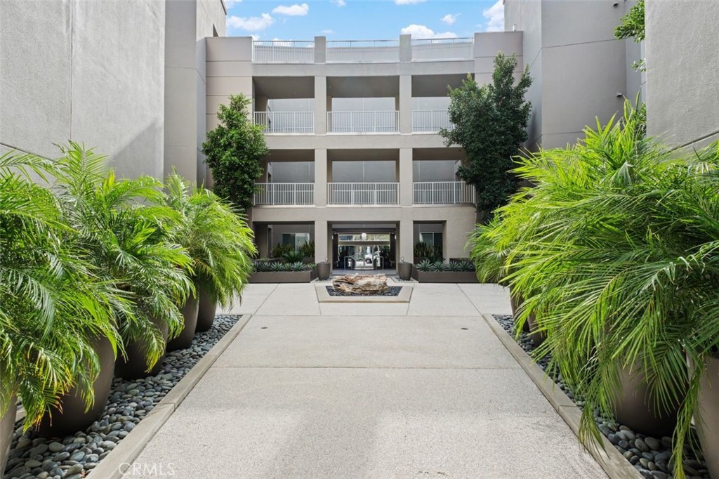 21 Gramercy, Unit 202 Irvine, CA 92612 - Photo 31 of 37