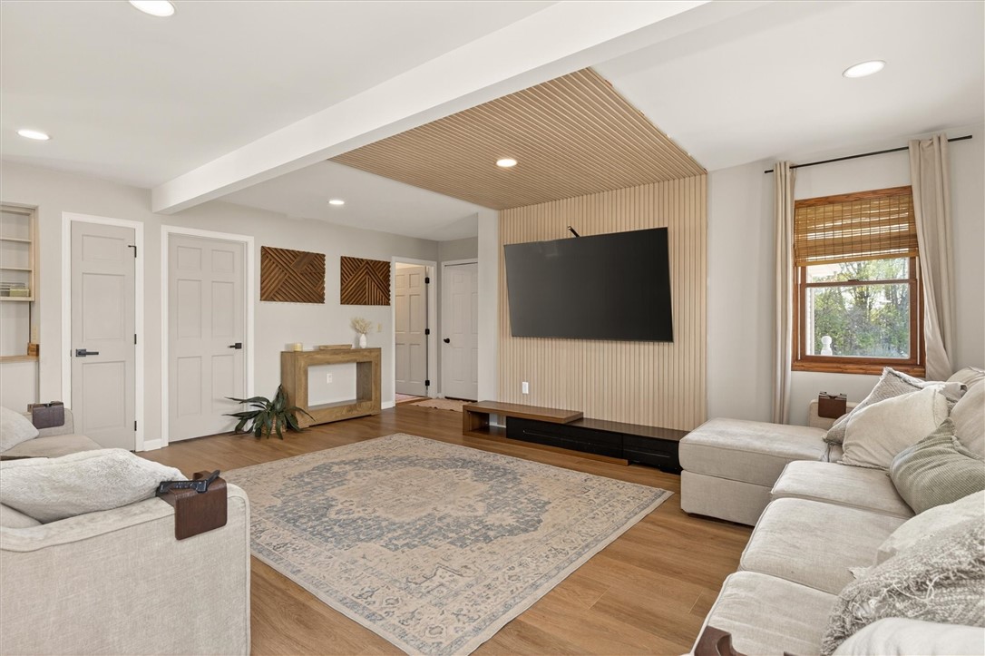 5601 Stuart Avenue Arcadia, NY 14513 - Photo 13 of 50 Imagine the family movies in here