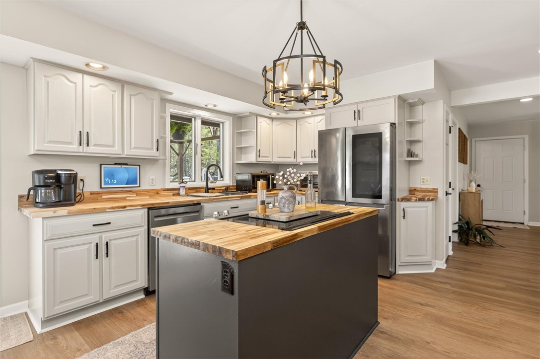 5601 Stuart Avenue Arcadia, NY 14513 - Photo 21 of 50 Functioning Kitchen with abundance of cabinets and