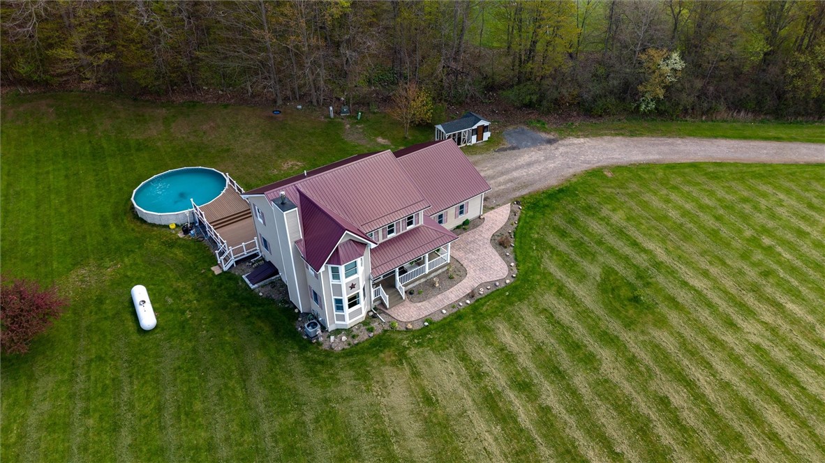 5601 Stuart Avenue Arcadia, NY 14513 - Photo 9 of 50 Beautiful 50 year roof