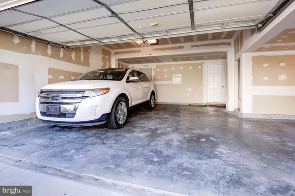 $4,200 | 43395 Briar Creek Terrace, Ashburn, VA 20147