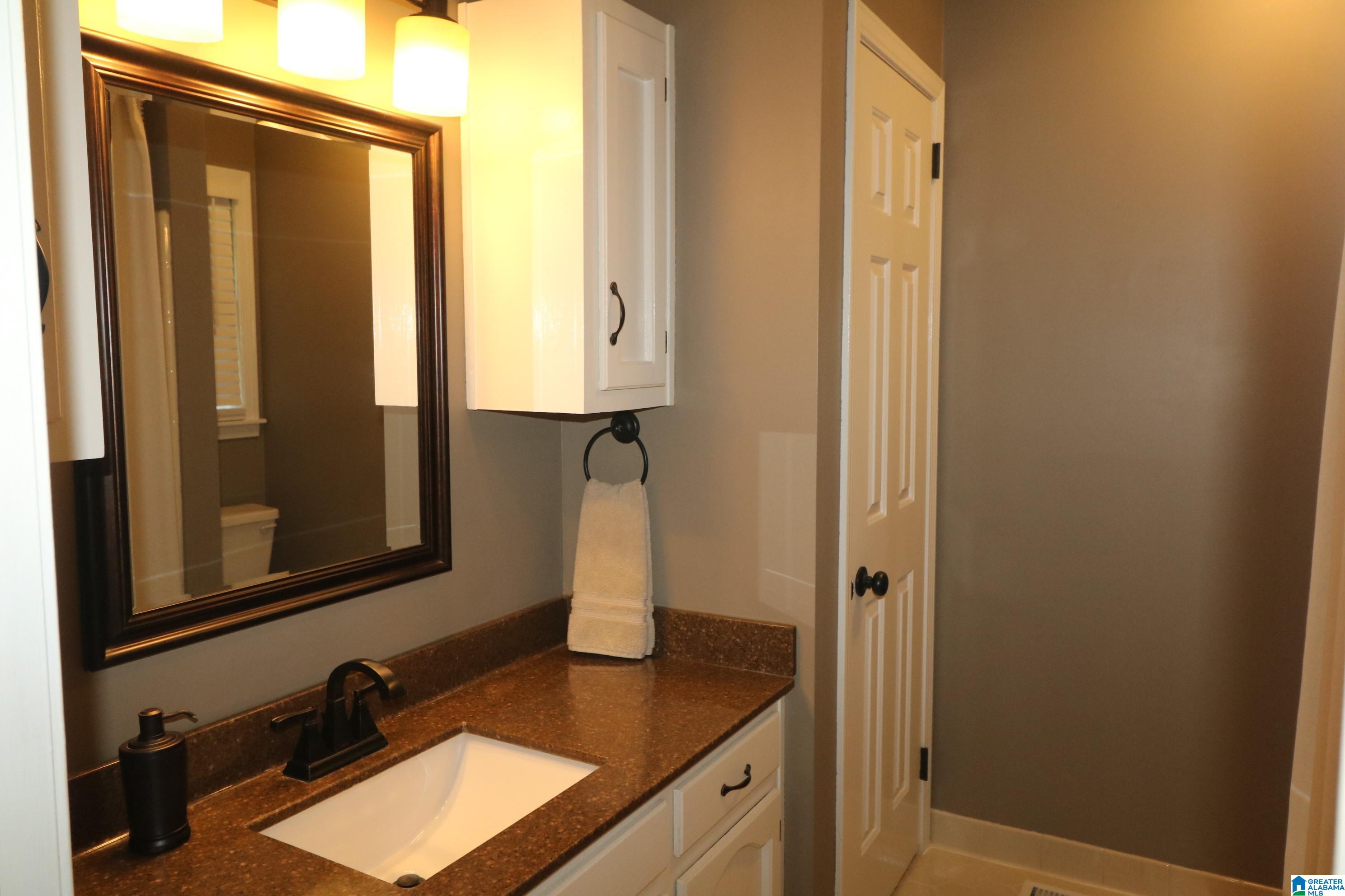 1539 Sequoia Trail Alabaster, AL 35007 - Photo 13 of 38